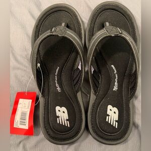 New Balance Black Flip Flops - Size 7 NWT